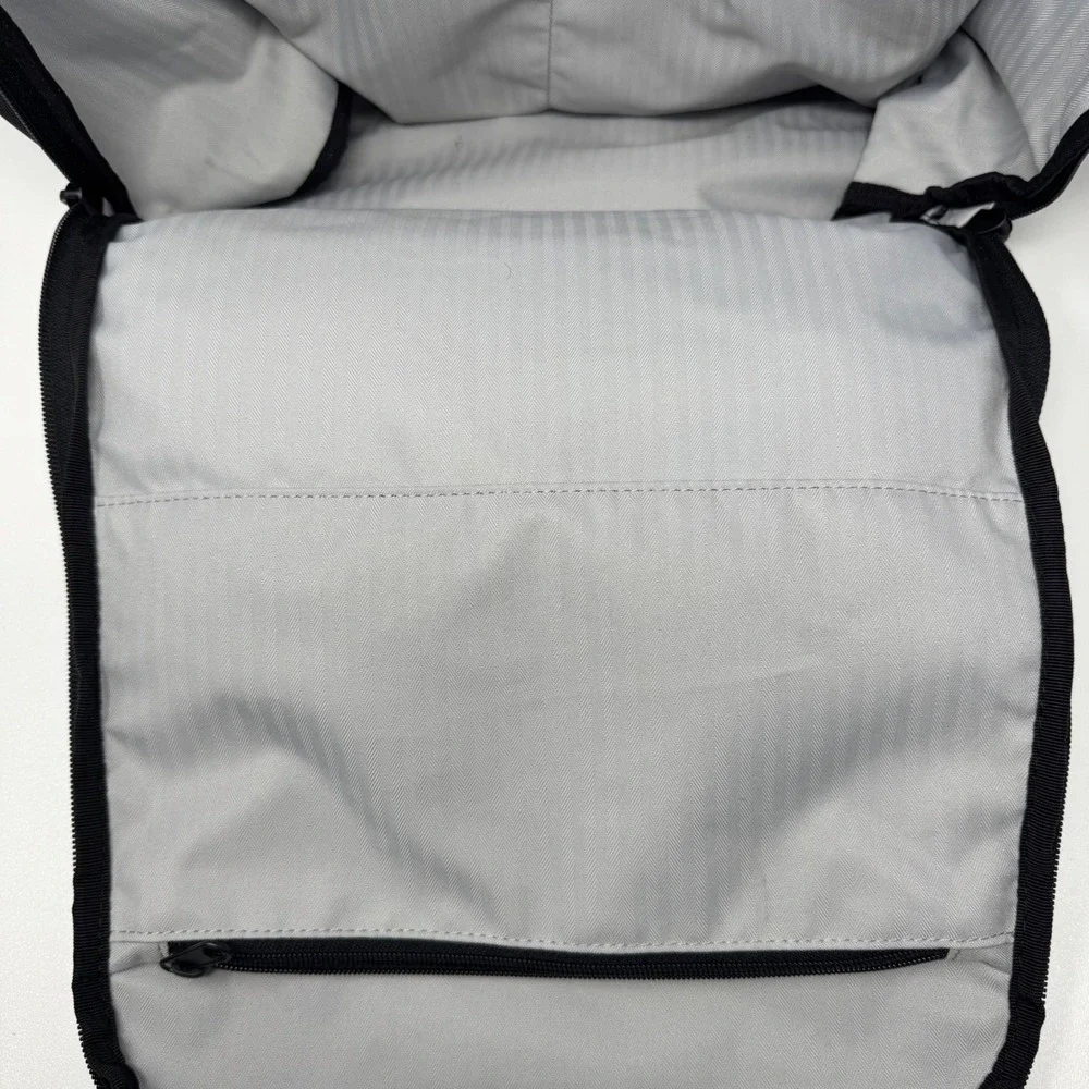 TaylorMade Golf Backpack Grey Black Matthias Academy Embroidered Padded Straps